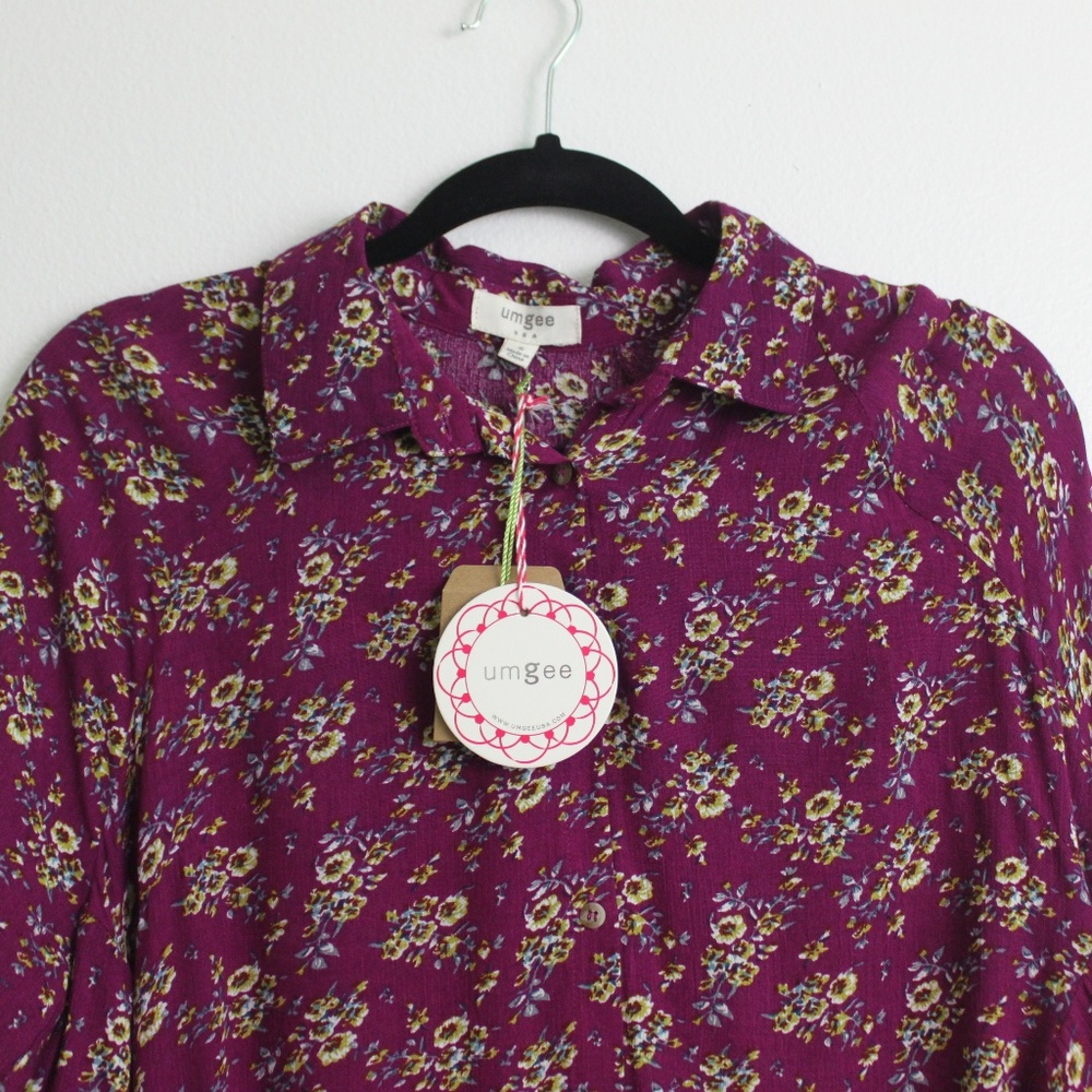 NWT Umgee Berry Hi Low Top Blouse Sz S